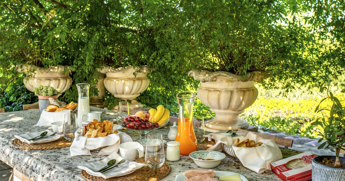 Villa Alfresco for rental in tuscany alfresco dining 4